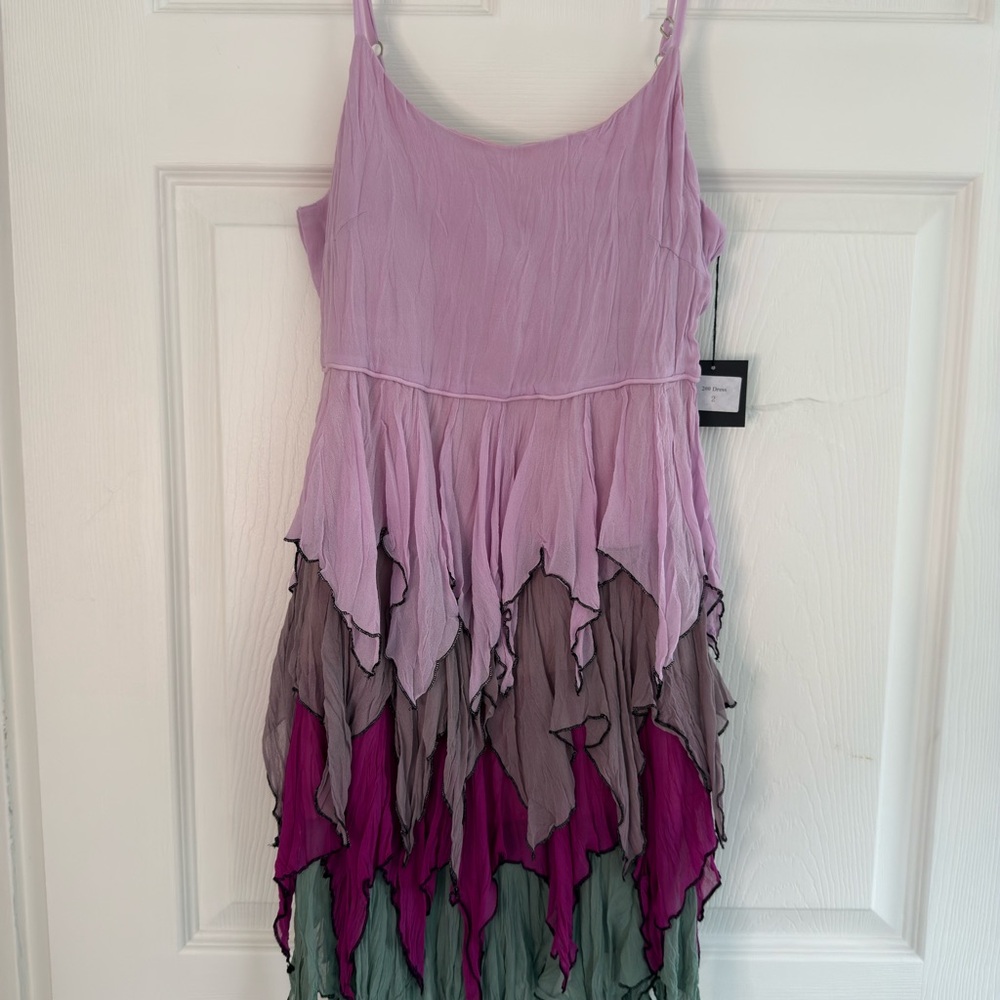 Bneitt Elegant Layered Mini Dress - Multicolor